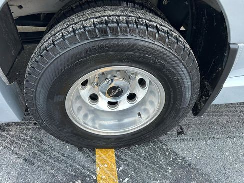 Used 2024 Mercedes-Benz Sprinter 3500 image 16