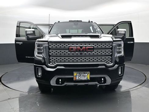 Used 2022 GMC Sierra 3500 Denali w/ Denali Ultimate Package AWD/4WD image 31