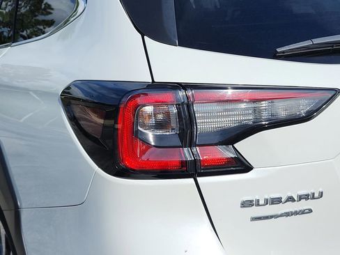 Used 2024 Subaru Outback Touring XT AWD/4WD image 35