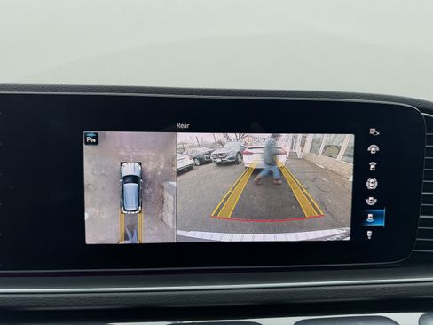 Used 2020 Mercedes-Benz GLE 350 4MATIC w/ 3rd Row Seat Package image 31