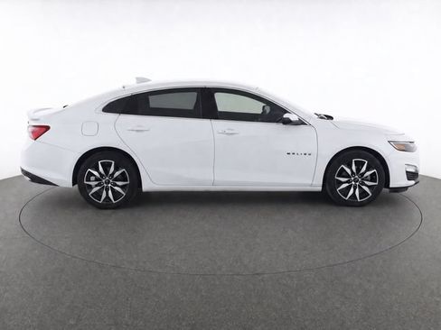 Used 2024 Chevrolet Malibu RS FWD image 3