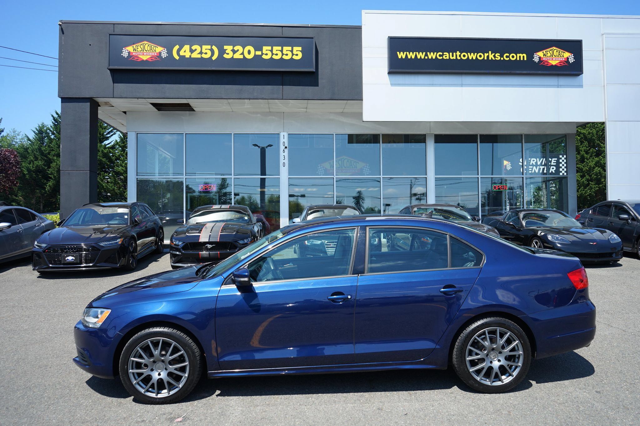 Used 2014 Volkswagen Jetta SE FWD image 2