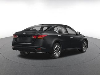 Used 2024 Nissan Altima 2.5 SV FWD video 2