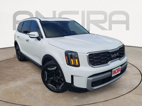 Used 2024 Kia Telluride S w/ S Sunroof Package FWD image 4