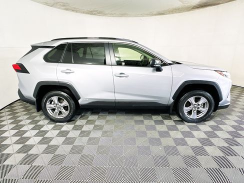 Certified 2025 Toyota RAV4 LE AWD/4WD image 2