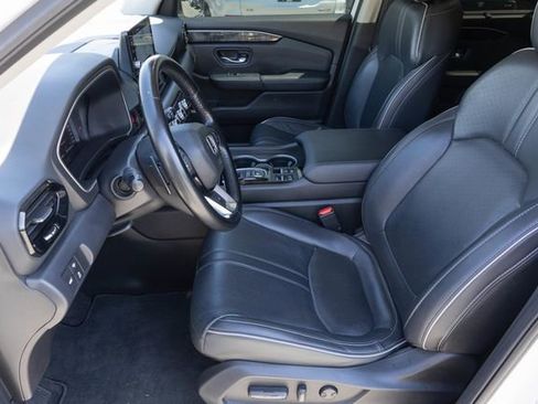 Used 2023 Honda Pilot Elite image 15