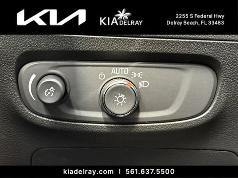 Used 2024 Buick Encore GX Preferred image 23