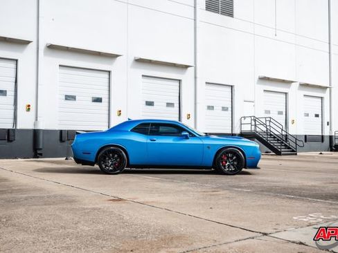 Used 2015 Dodge Challenger SRT Hellcat image 66