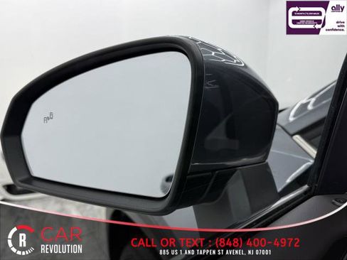 Used 2022 Volkswagen Taos SEL w/ Panoramic Sunroof Package image 42