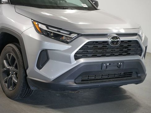 Used 2024 Toyota RAV4 LE image 4