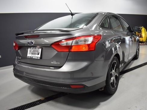 Used 2014 Ford Focus SE w/ Equipment Group 201A image 8