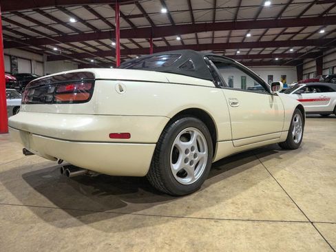 Used 1993 Nissan 300ZX Base 2dr Convertible image 21