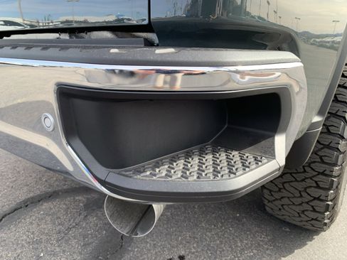 Used 2025 Chevrolet Silverado 2500 LT w/ Safety Package image 8