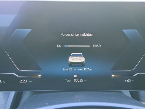 New 2026 BMW iX xDrive60 w/ M Sport Package image 18