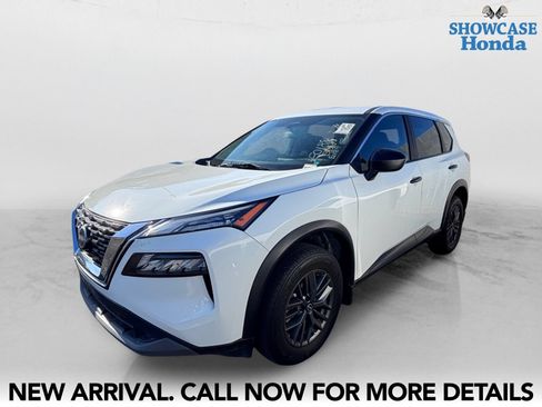 Used 2023 Nissan Rogue S FWD image 2
