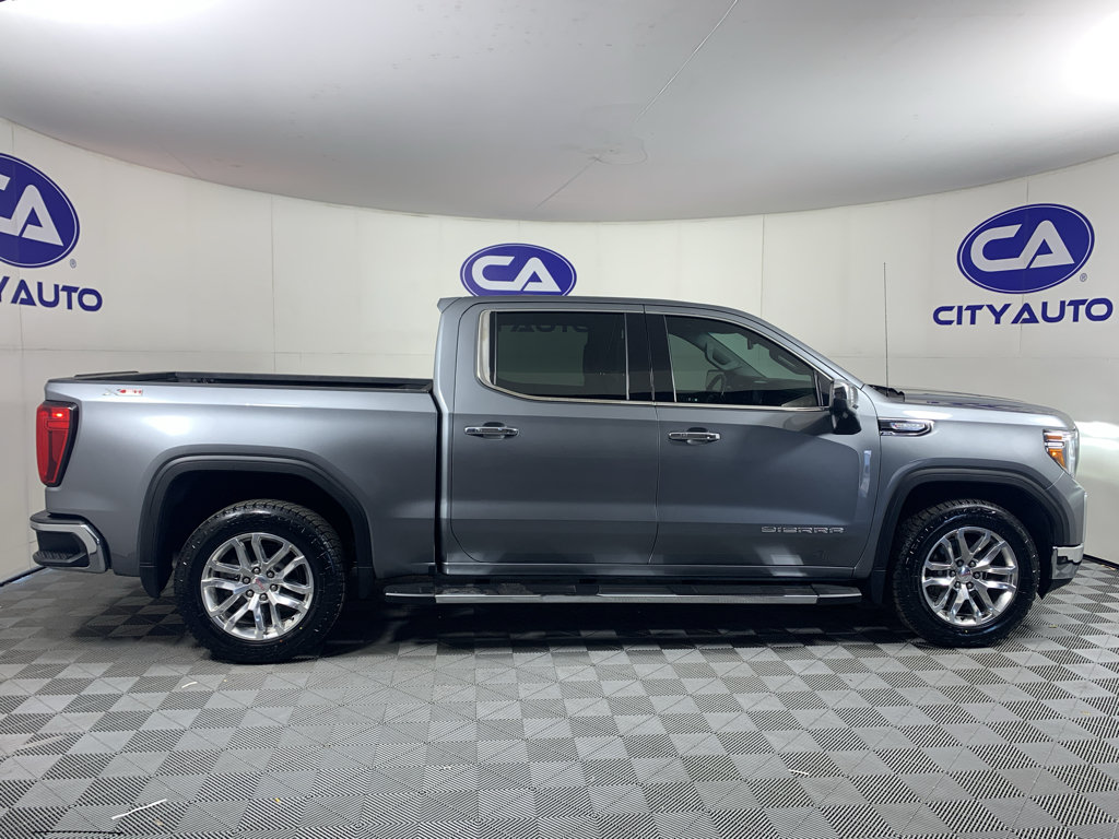 Used 2022 GMC Sierra 1500 SLT AWD/4WD image 2