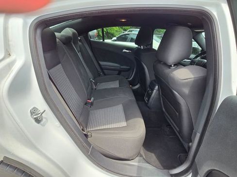 Used 2022 Dodge Charger R/T w/ Driver Convenience Group RWD image 26