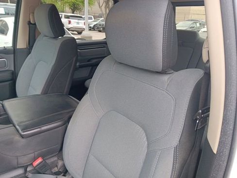 Used 2019 RAM 1500 Big Horn image 4