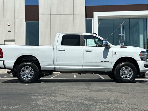 Used 2024 RAM 2500 Laramie w/ Safety Group AWD/4WD image 2