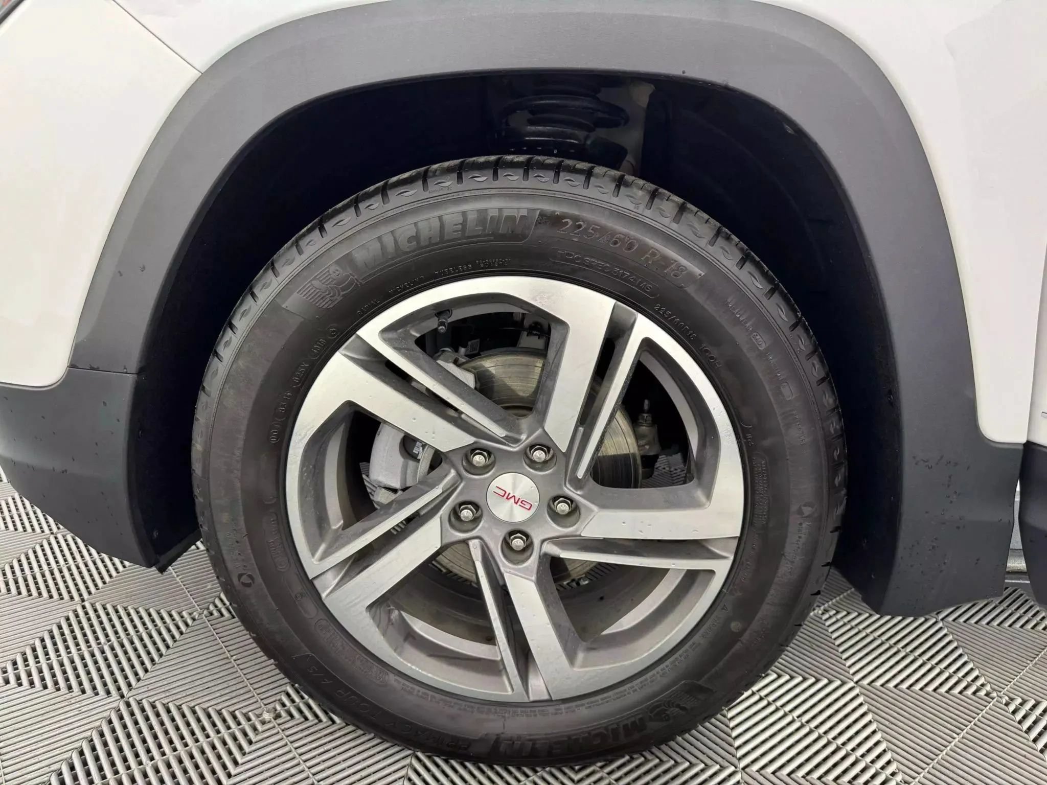 Used 2020 GMC Terrain SLT w/ Preferred Package AWD/4WD image 46