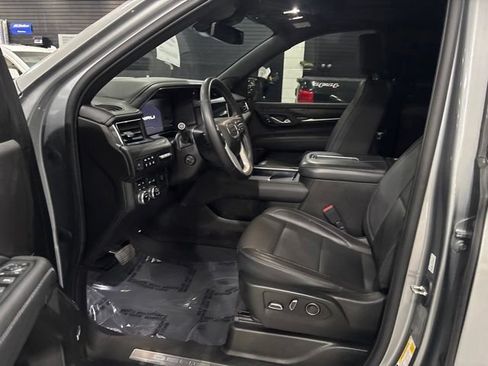 Used 2023 GMC Yukon Denali w/ Max Trailering Package AWD/4WD image 11