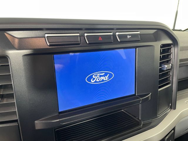 Certified 2024 Ford F350 XL w/ Snow Plow/Camper Package AWD/4WD image 7