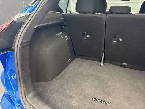 Used 2024 Nissan Kicks SR image 37