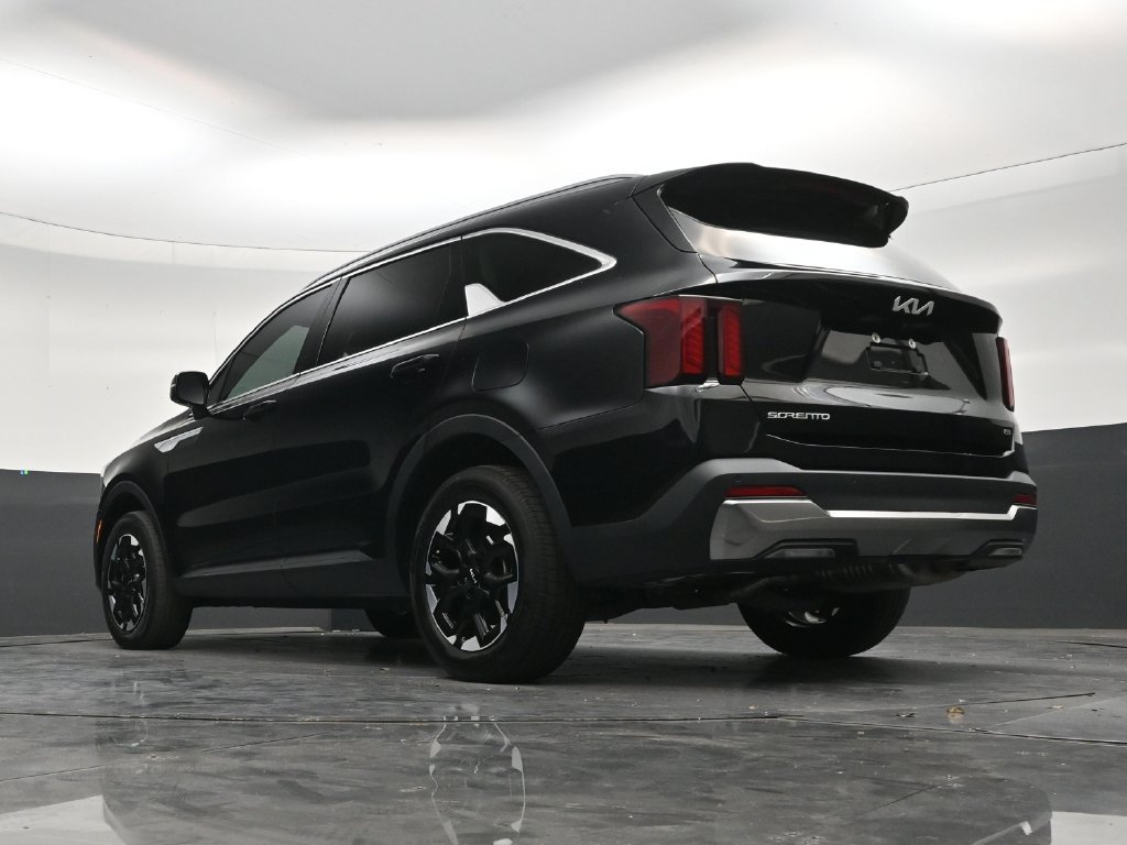 Used 2024 Kia Sorento S AWD/4WD image 22