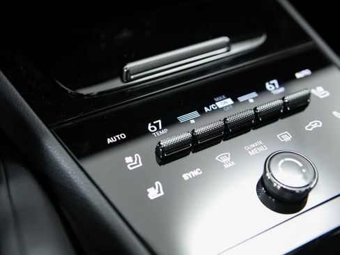 New 2026 Porsche Cayenne S image 21