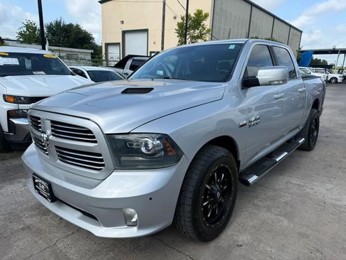 Used 2014 RAM 1500 Sport w/ Convenience Group AWD/4WD image 3