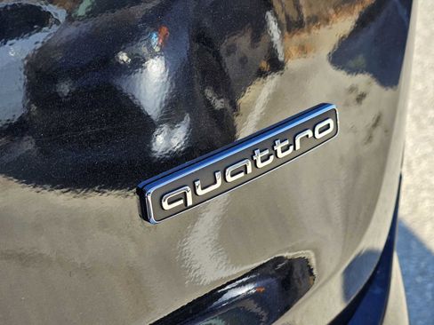 Used 2021 Audi Q7 3.0T Premium Plus image 11