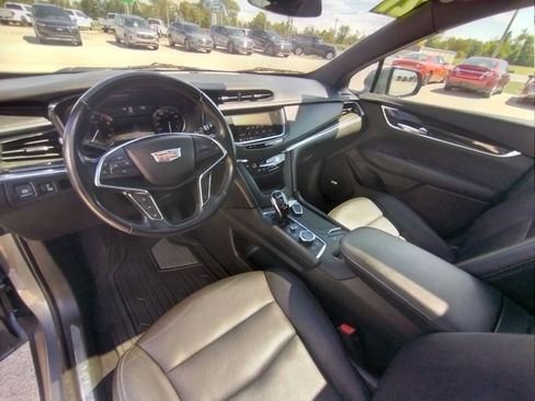 Used 2021 Cadillac XT5 Premium Luxury image 21