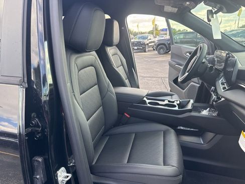 New 2026 Chevrolet Equinox LT w/ Convenience Package II image 23