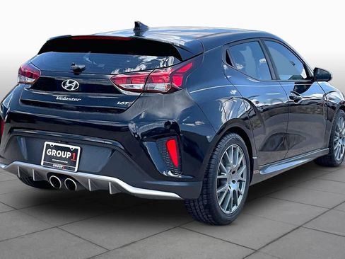 Used 2019 Hyundai Veloster Turbo FWD image 13