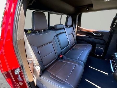 Used 2023 GMC Sierra 1500 Denali AWD/4WD image 17