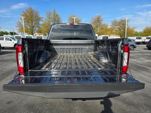 Used 2019 Ford F250 XL w/ STX Appearance Package image 7