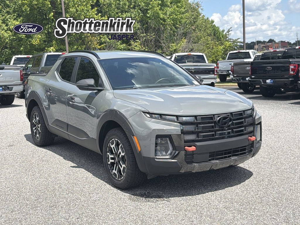 Used 2025 Hyundai Santa Cruz XRT AWD/4WD image 1