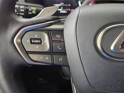 Used 2024 Lexus GX 550 AWD/4WD image 22