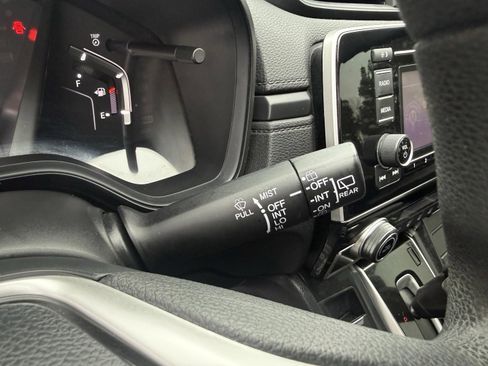 Used 2018 Honda CR-V LX image 18