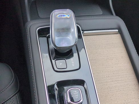 New 2026 Volvo XC90 B5 Core image 13