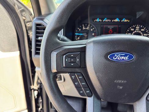 Used 2017 Ford F150 XL w/ Equipment Group 101A Mid image 20