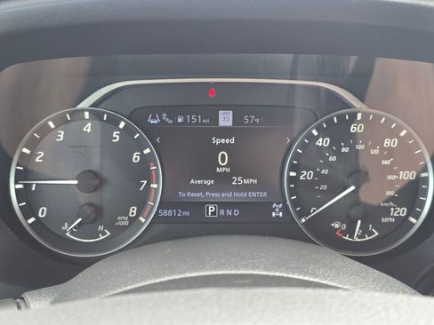 Used 2021 Nissan Titan SV w/ SV Convenience Package AWD/4WD image 27