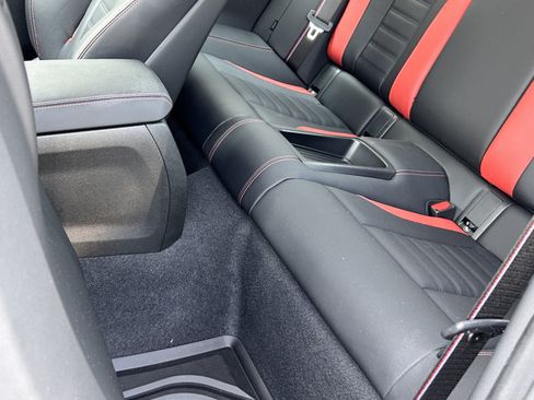Used 2025 BMW M2 w/ Lighting Package RWD image 31