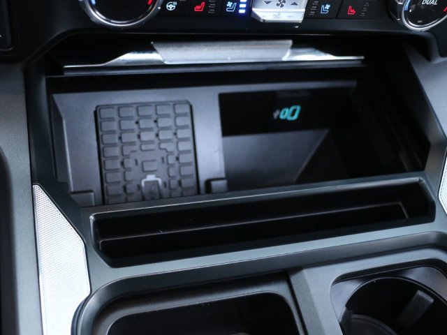 Used 2023 Ford F350 Lariat w/ Lariat Ultimate Package AWD/4WD image 28