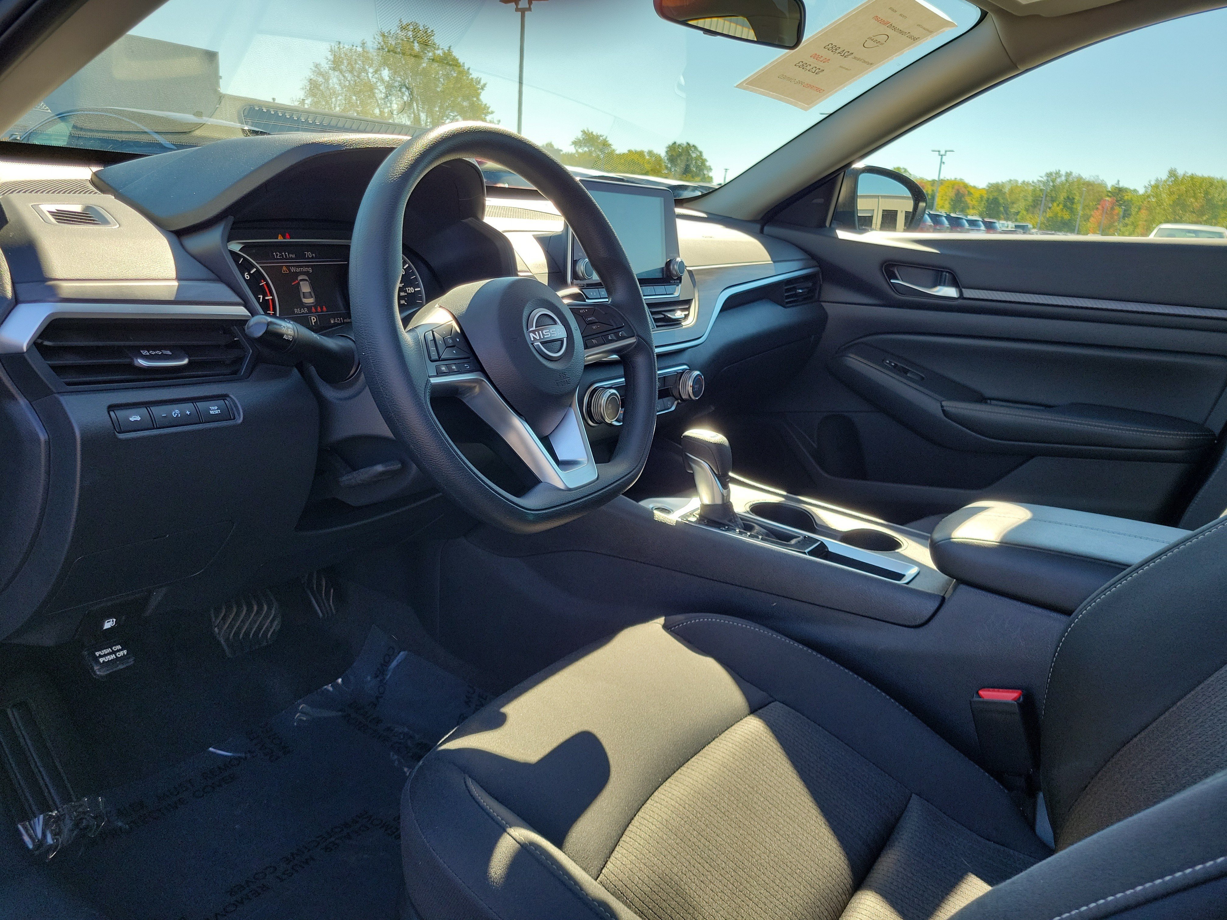 Certified 2025 Nissan Altima 2.5 SV FWD image 19