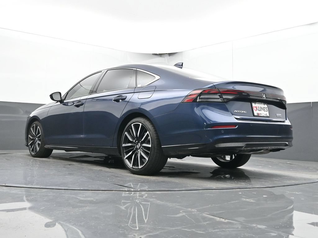 Used 2025 Honda Accord Touring image 28