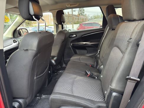 Used 2020 Dodge Journey SE w/ Blacktop Package FWD image 28