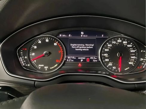 Used 2020 Audi Q5 2.0T Premium AWD/4WD image 18