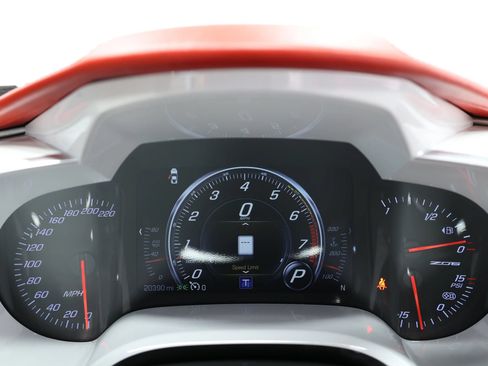 Used 2016 Chevrolet Corvette Z06 w/ 3LZ Preferred Equipment Group RWD image 37