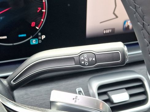New 2026 Mercedes-Benz GLE 450 4MATIC image 11
